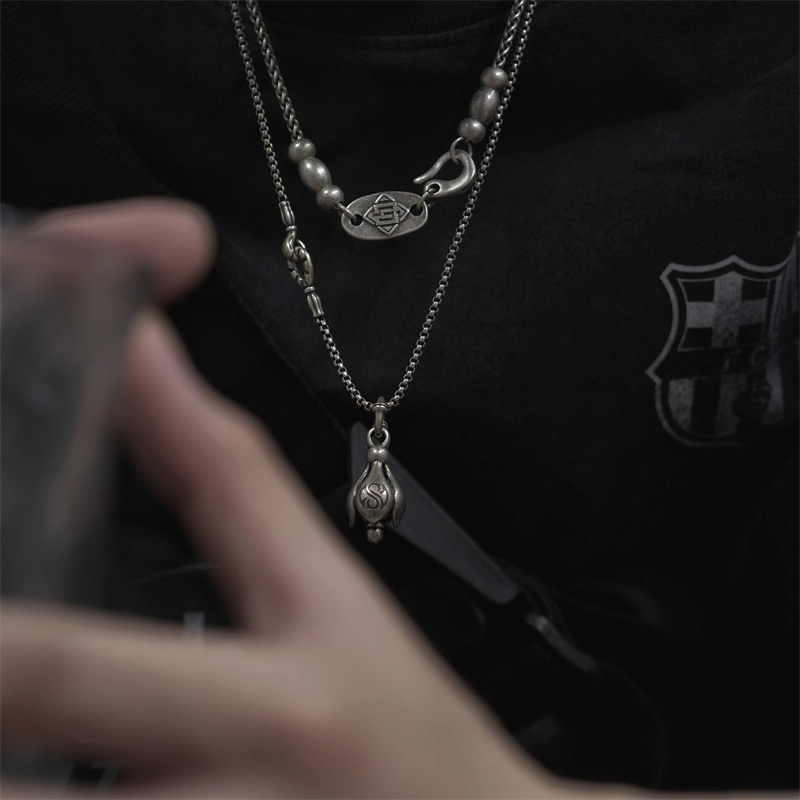 Collier avec pendentif fleur d - Men'S Accessories Instagram avis et prix